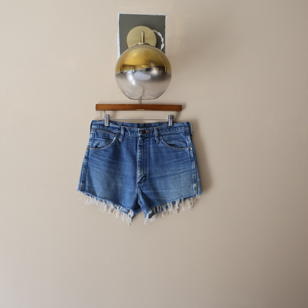 Wrangler Shorts Size 34 Short