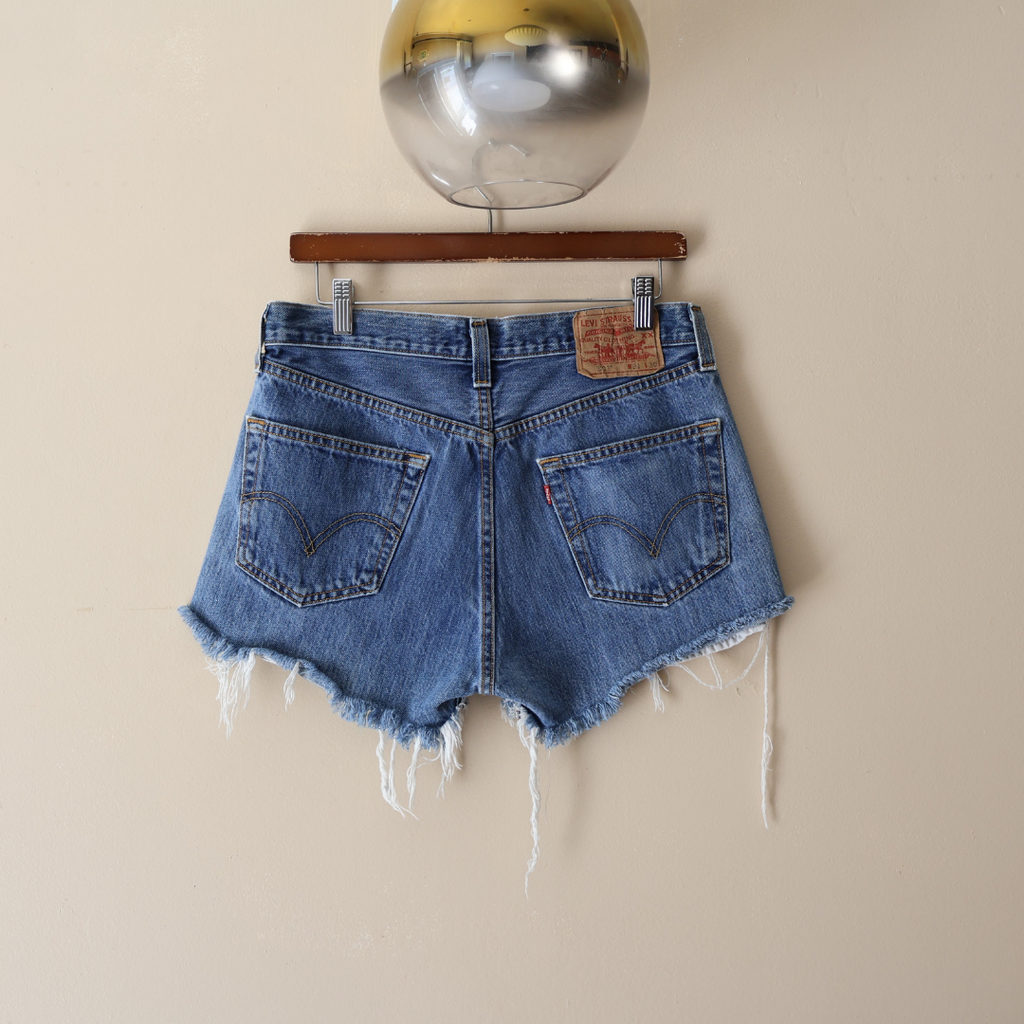 Levi's 501 Shorts White Label