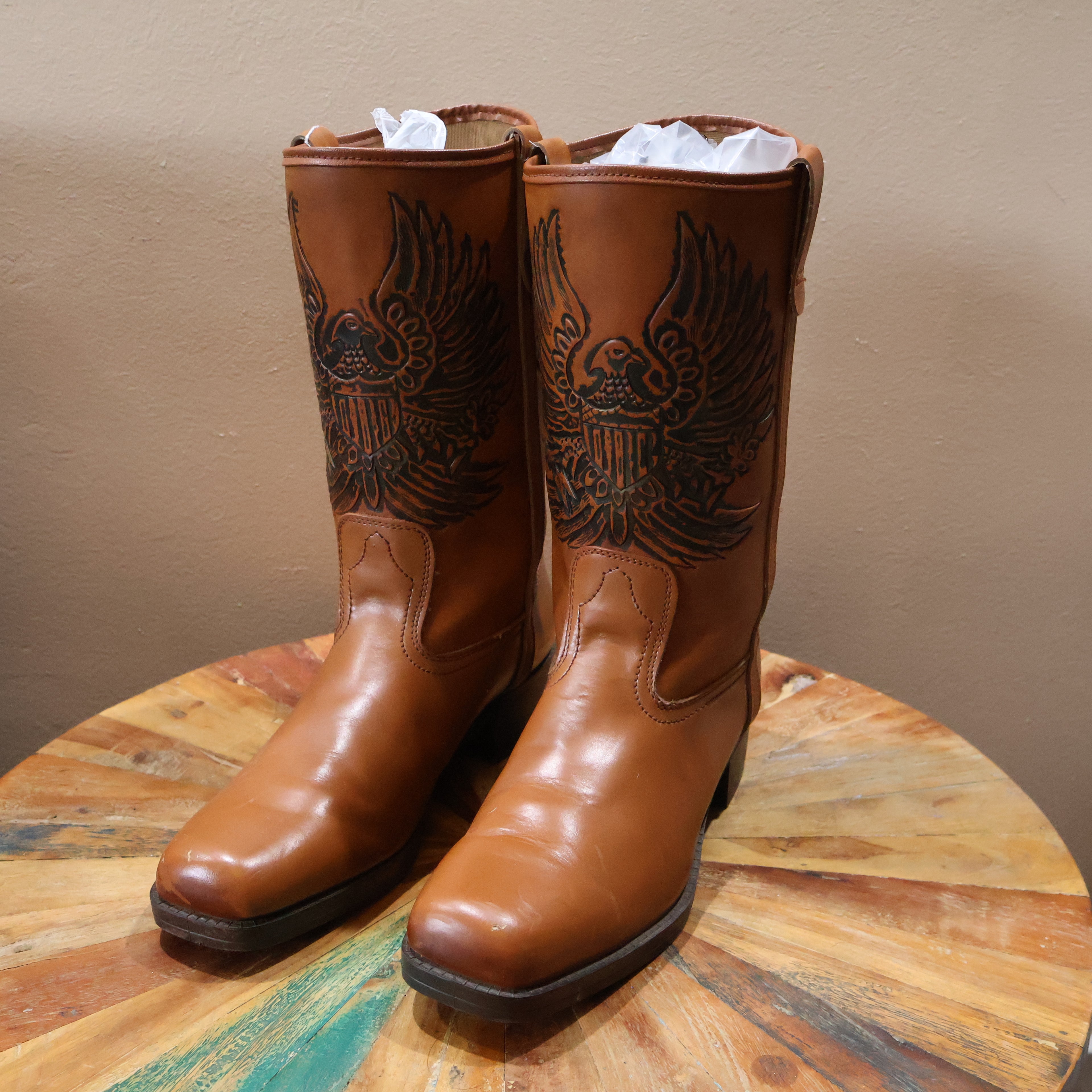 Brown Eagle Design Cowboy Boots