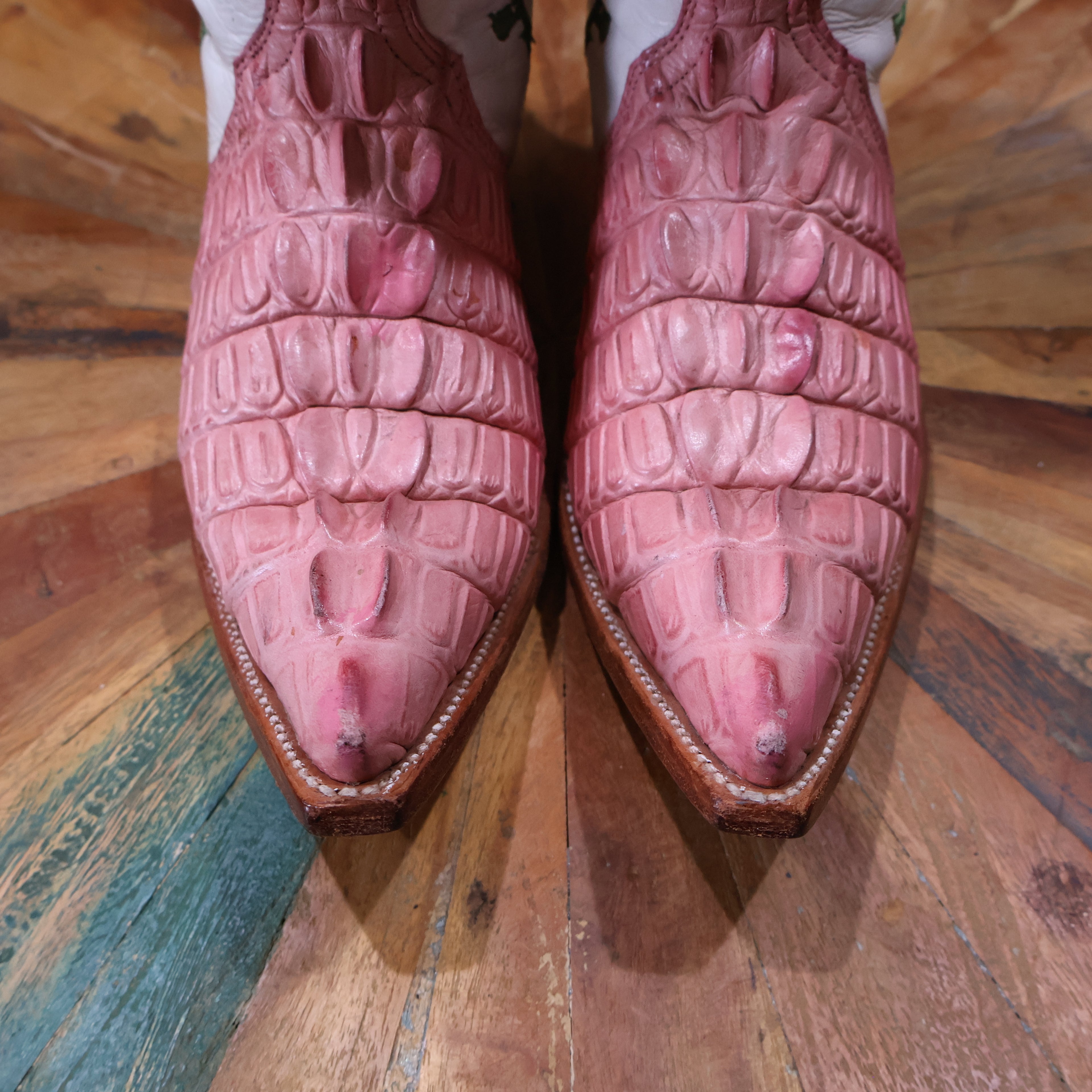 Pink Alligator Rose Cowboy Boots