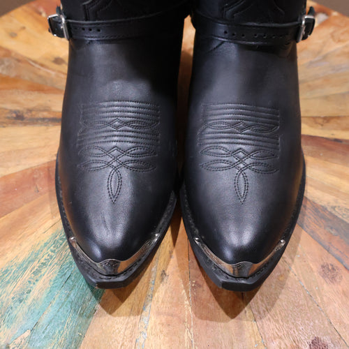 Black Cowboy Boots Silver Hardware
