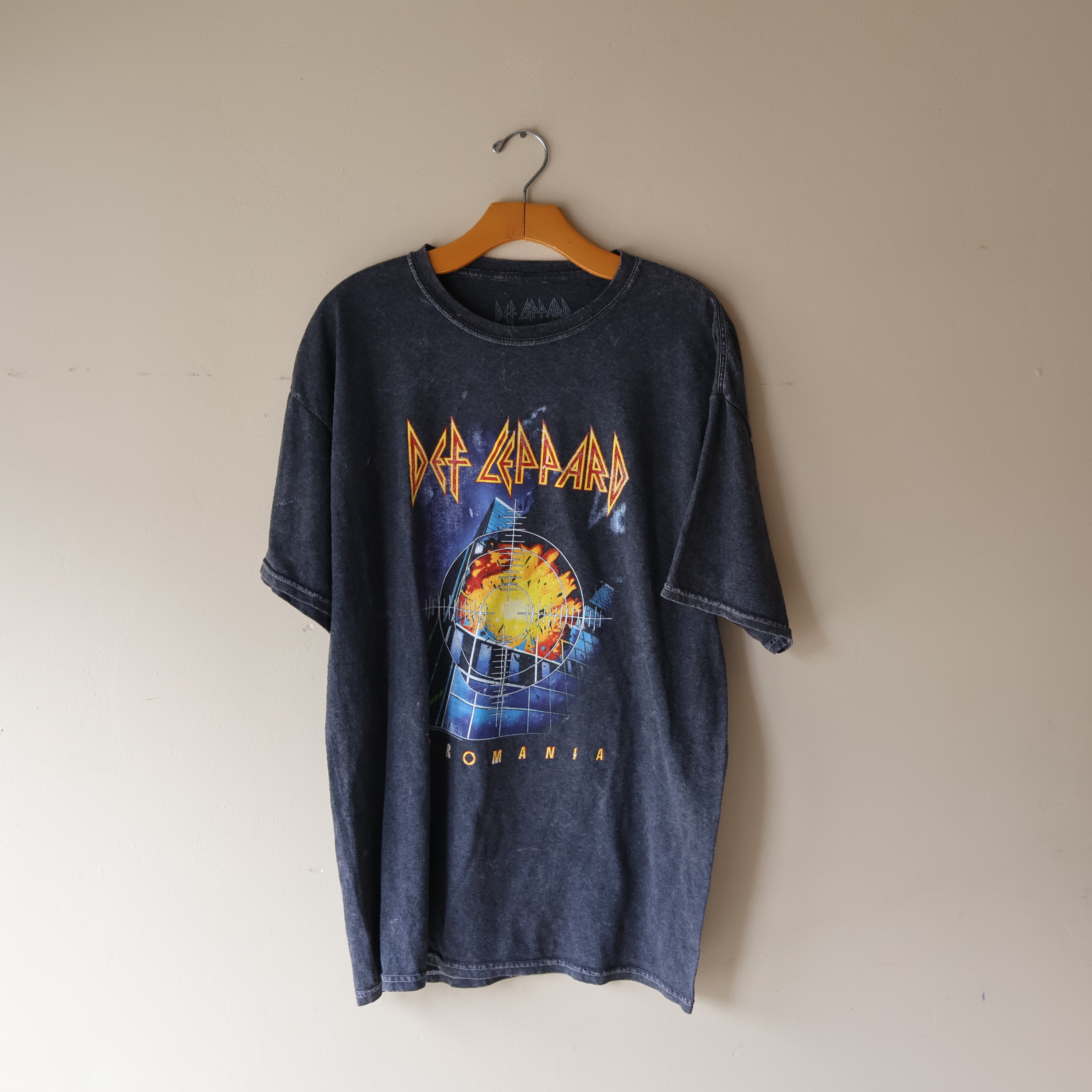 Def Leppard Tee Stonewash Gray