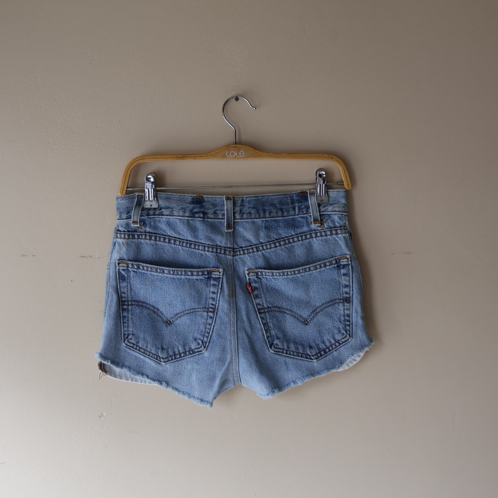 Levis Shorts Size 25