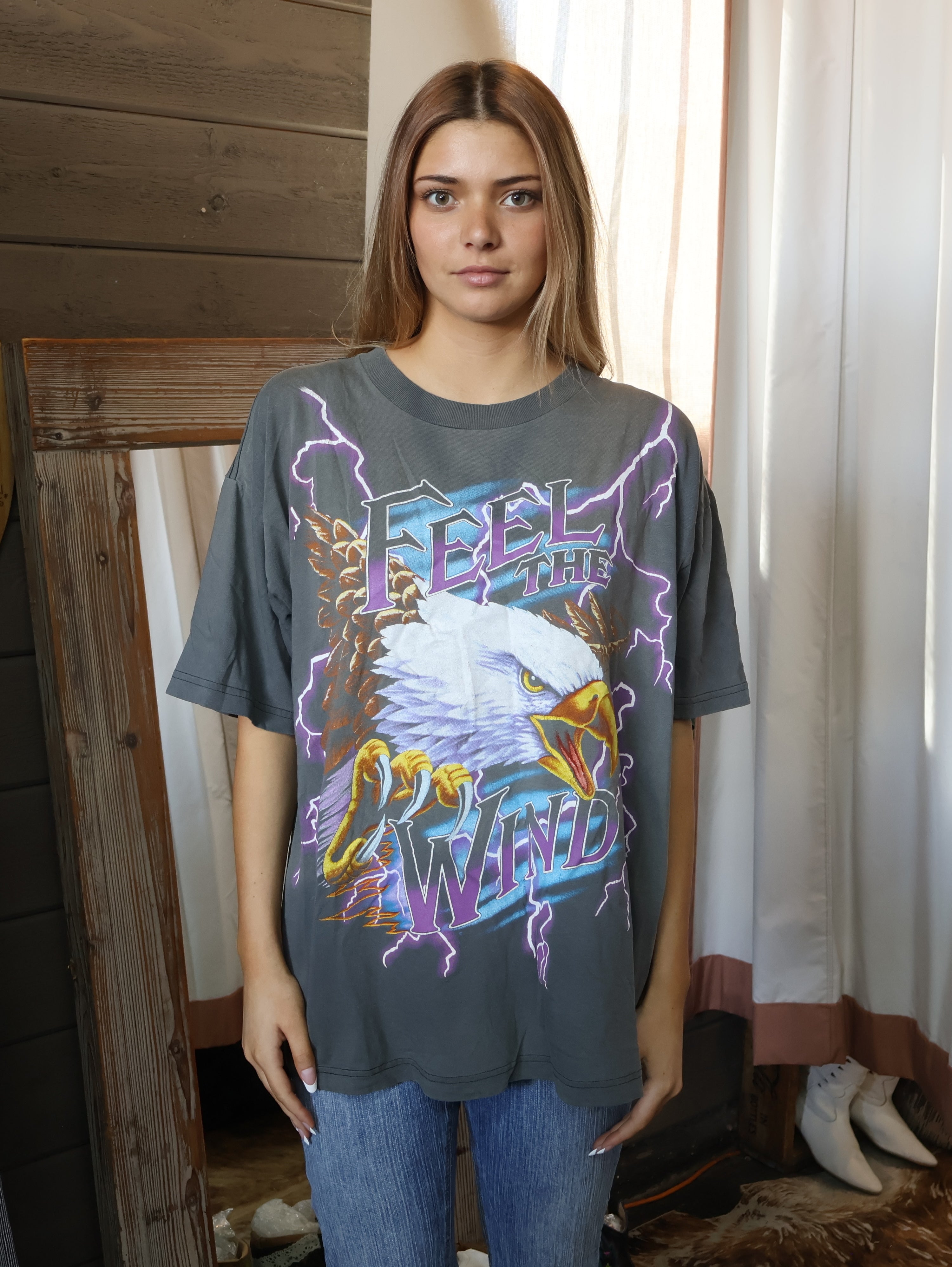 Feel The Wind Eagle Lightning 90s Tee