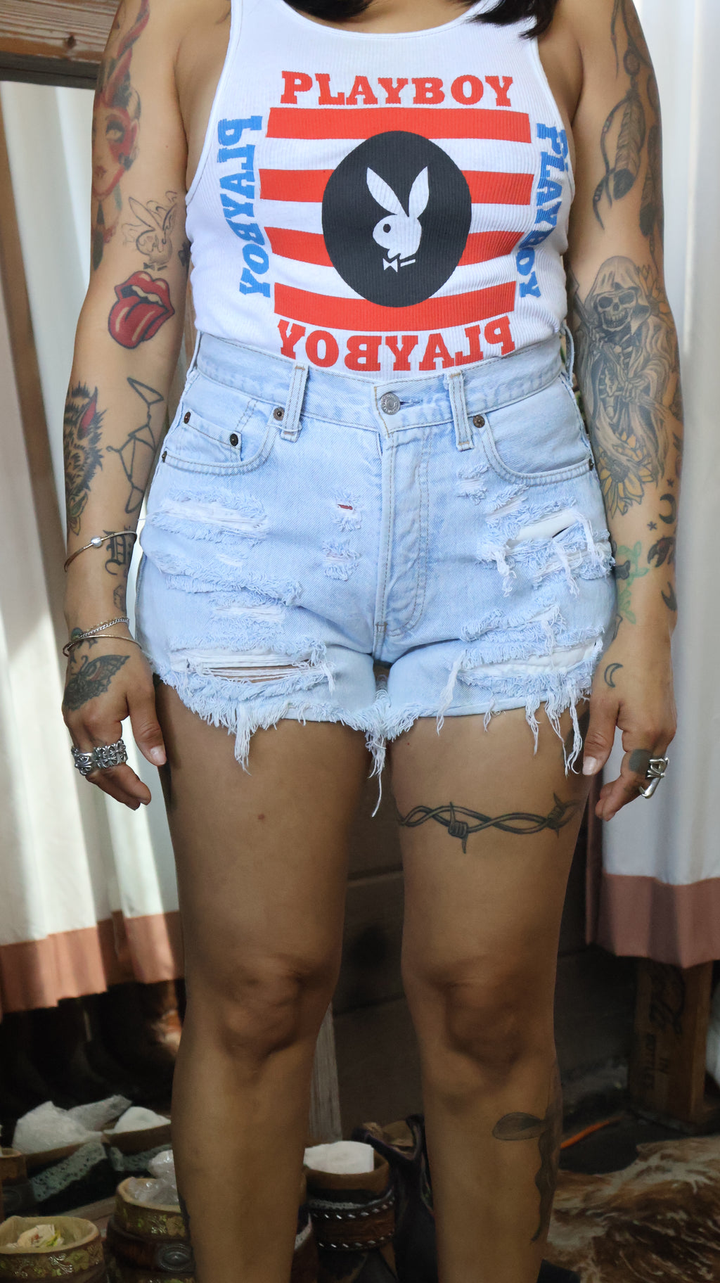 Levi's Shorts Distressed Front