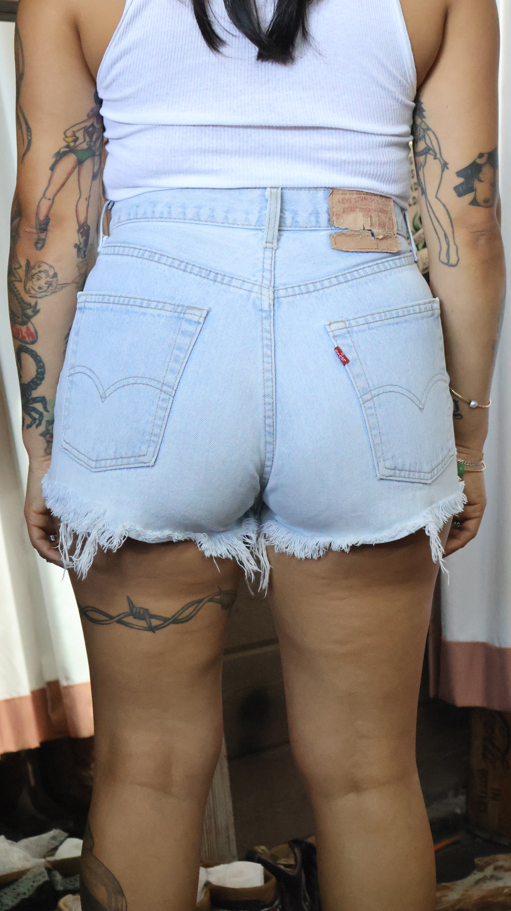 Levi's Shorts Distressed Front